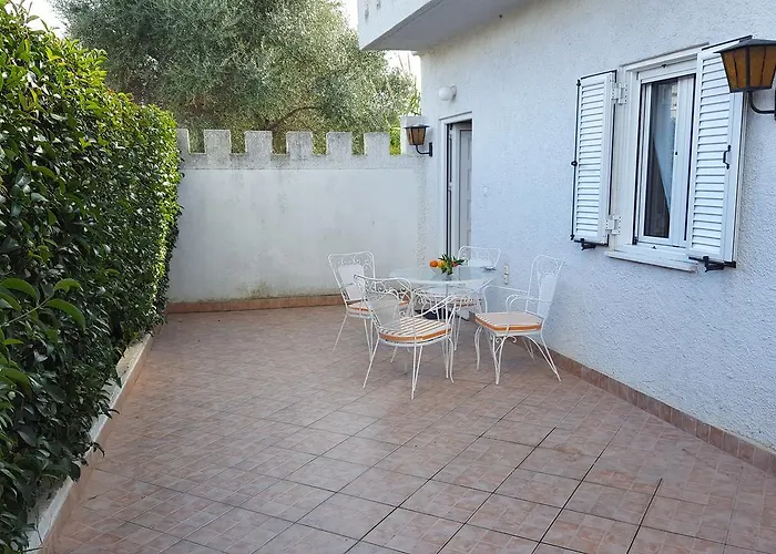 Palm Tree Appartement Patras